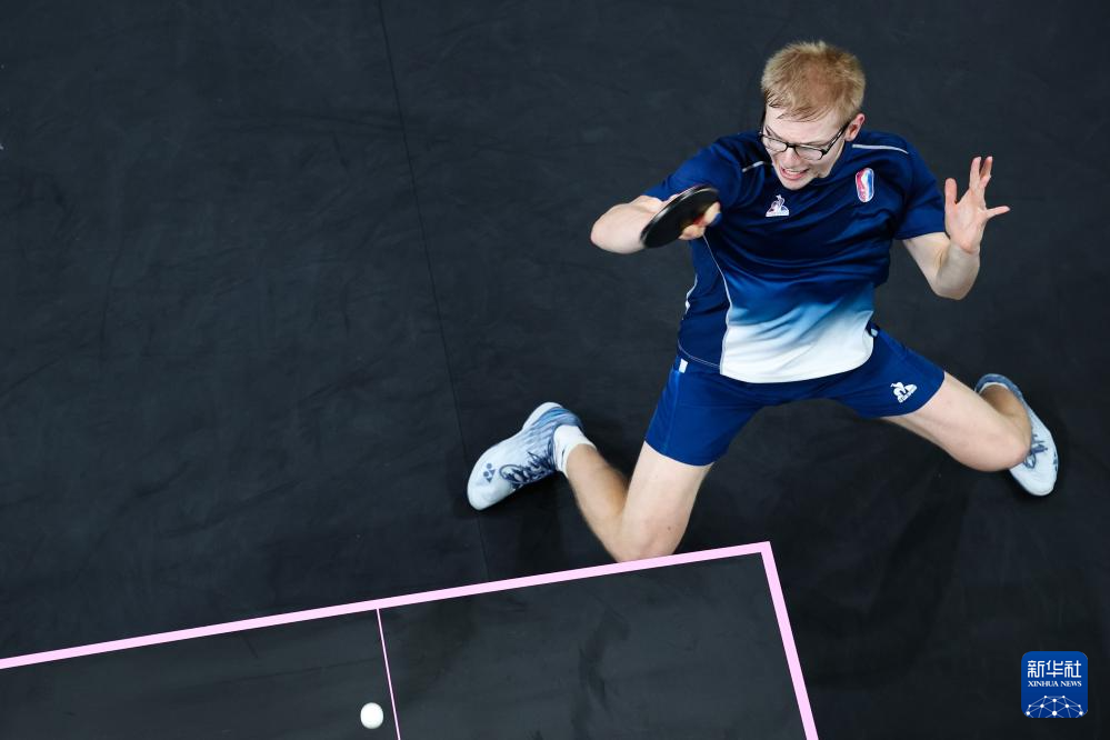 都伴随两到 都伴随两到