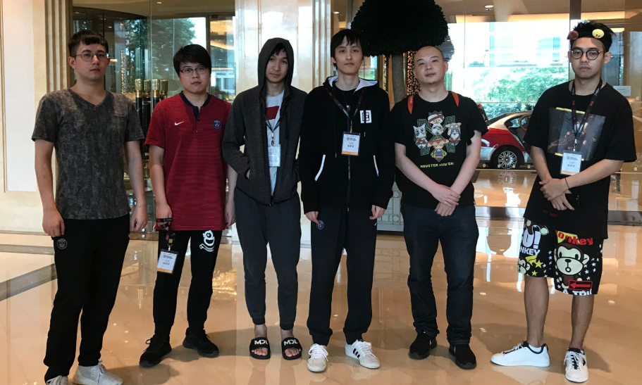 冲框制造持